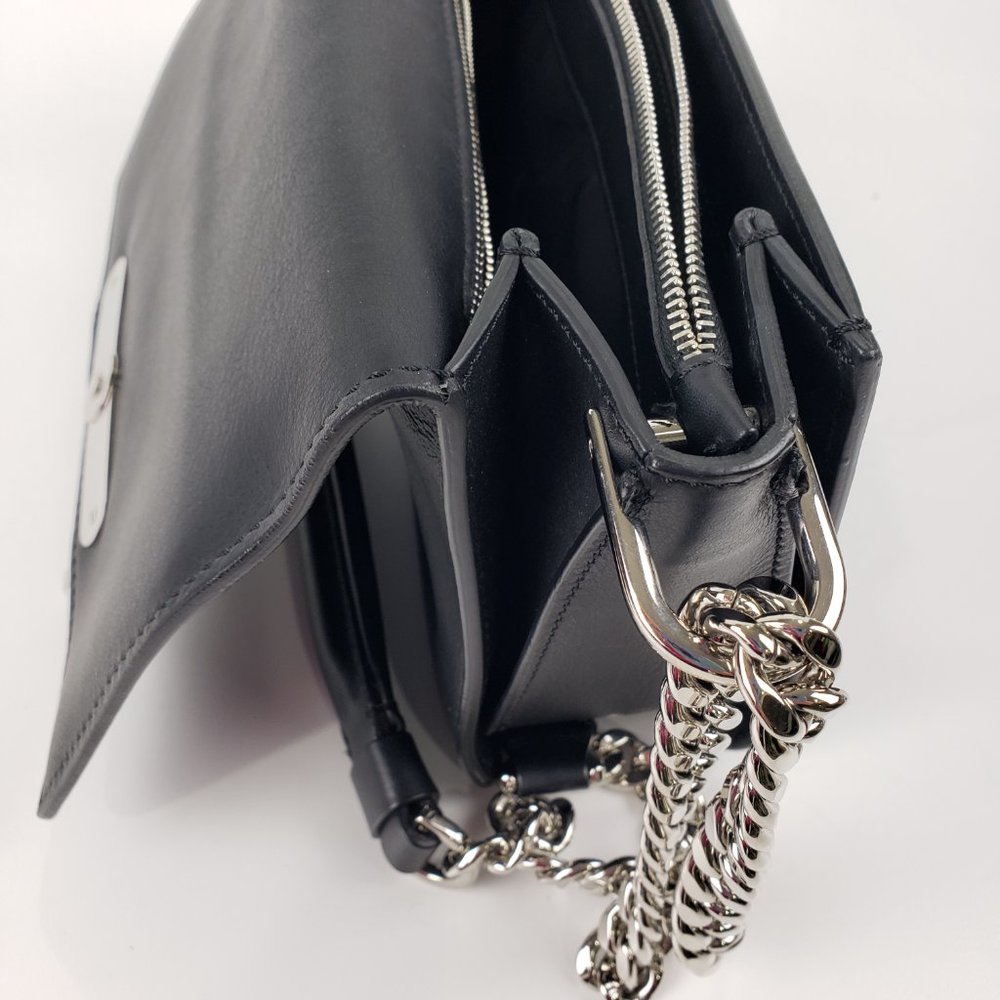 Tod’s Black Leather Double-T Crossbody Bag, Like New - Picture 8 of 13